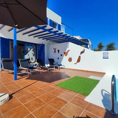 Valperal, Piscina Climatizada Aire Acondicionado Posicion Estrategica!! Vakantiehuis Playa Blanca (Lanzarote)